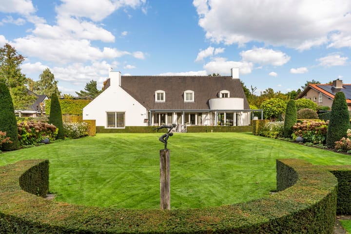 Photo 3 of Atalanta 47