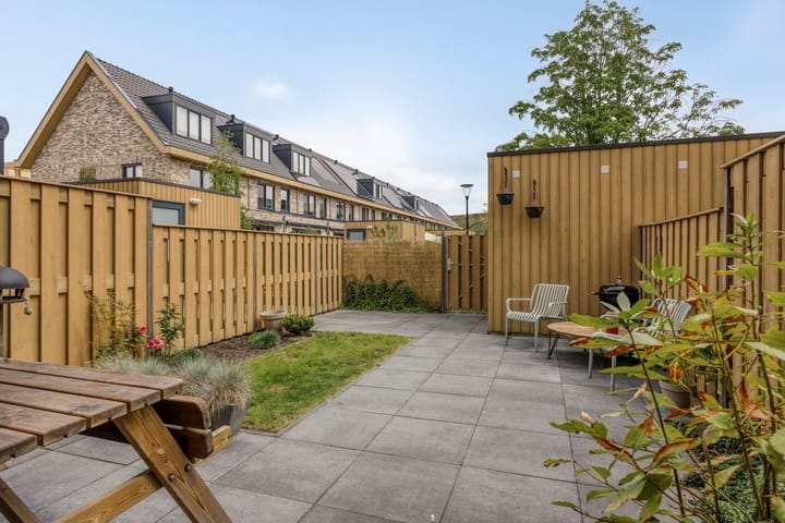 Photo 23 of Zwembaan 108