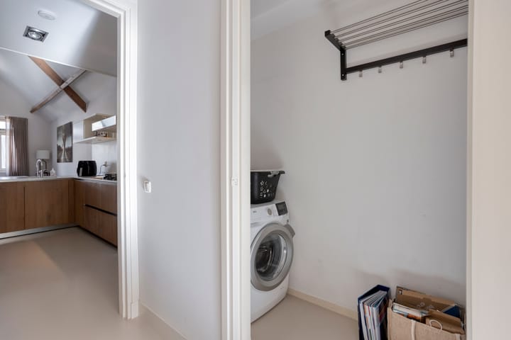 Photo 17 of Oostwal 158-A