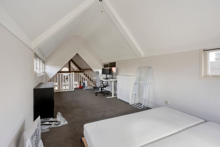 Photo 18 of Oostwal 158-A