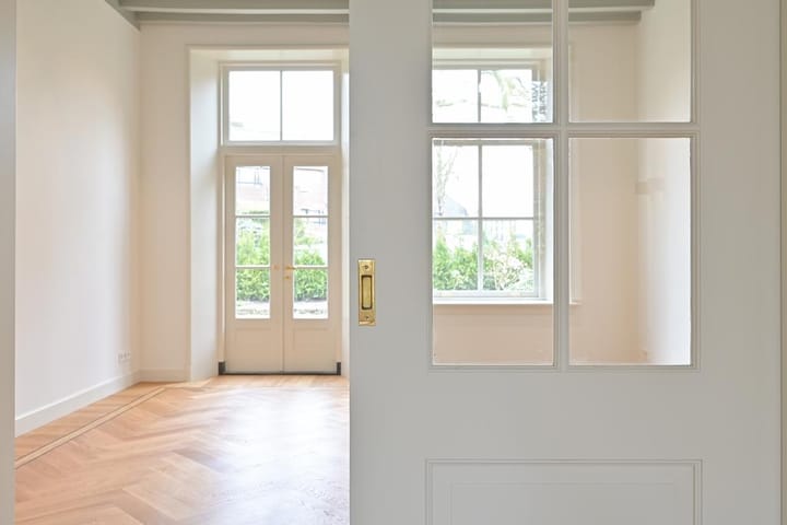 Foto 10 van Schoolstraat 2