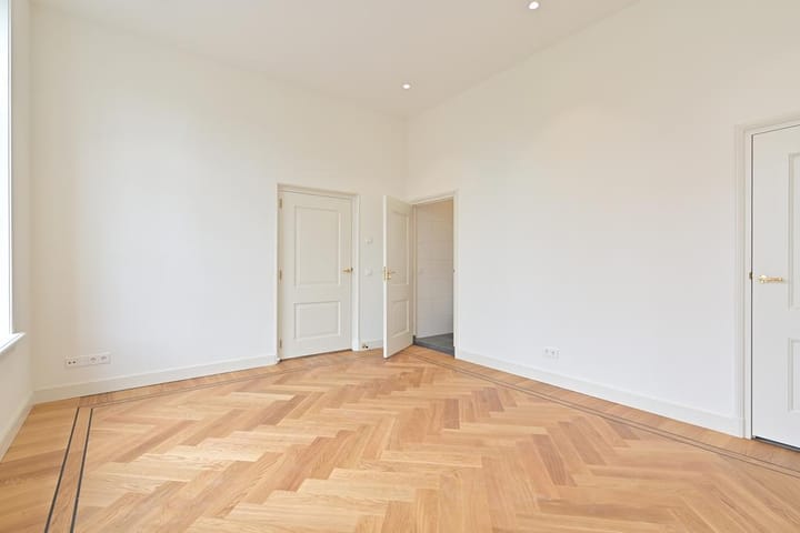 Foto 28 van Schoolstraat 2