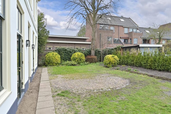 Foto 44 van Schoolstraat 2