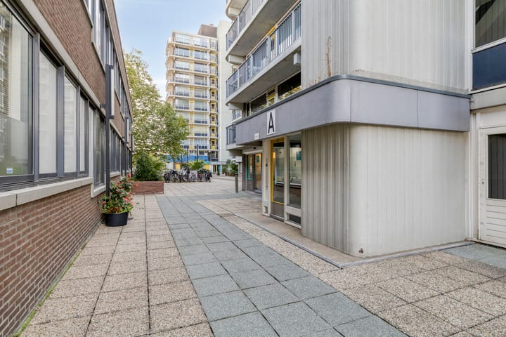 Photo 33 of Zuiderterras 16