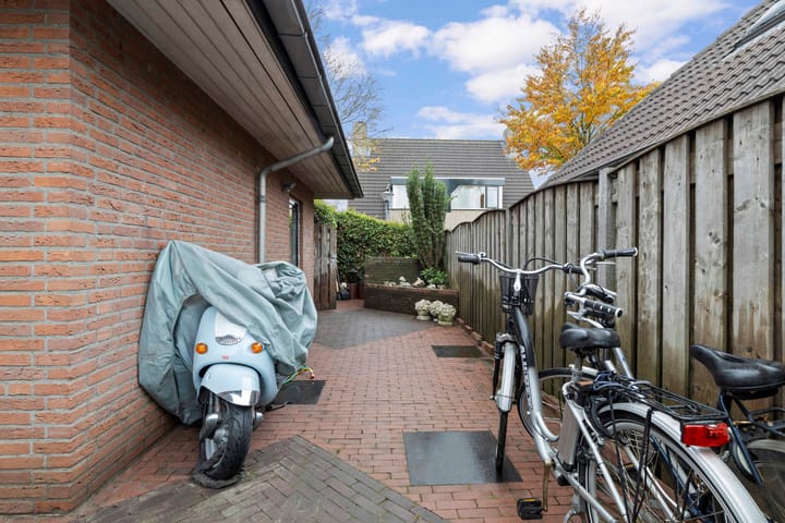 Photo 28 of Rupelstraat 41