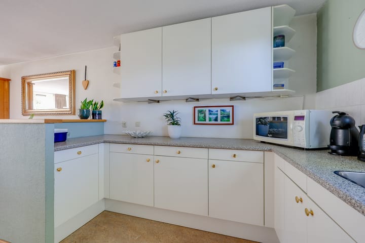 Foto 13 van Charlie Chaplinweg 19