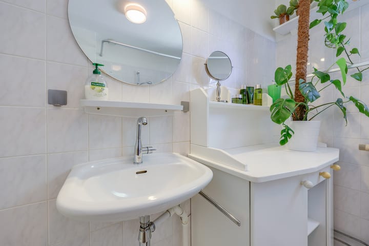 Foto 32 van Charlie Chaplinweg 19