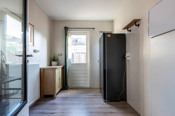 Photo 10 of Twijnstop 47