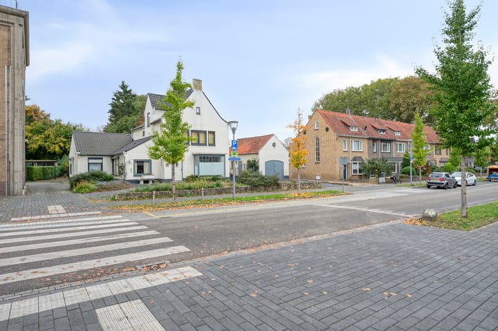 Foto 9 van Bernhardstraat 12