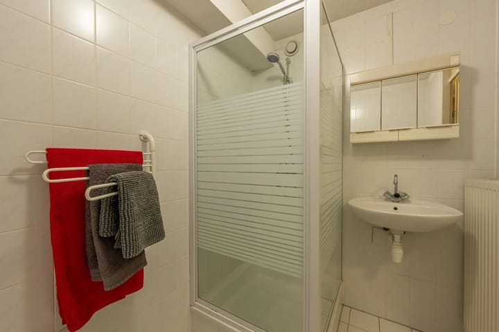 Foto 26 van Buitenbassinweg 833