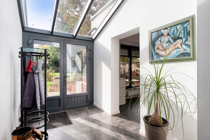 Foto 16 van Bernhardstraat 12