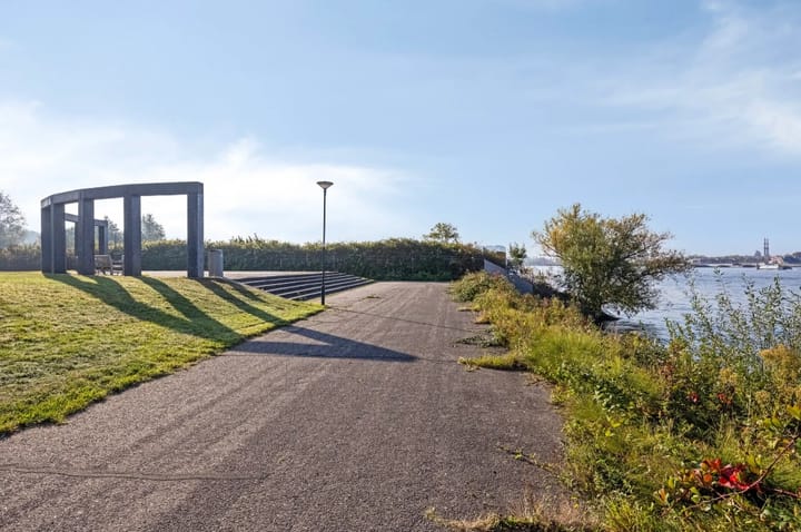 Foto 32 van Buitenbassinweg 833