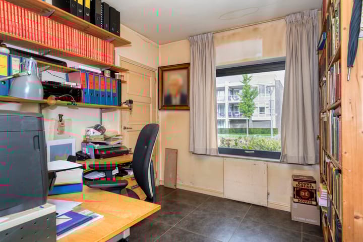 Foto 28 van Bernhardstraat 12