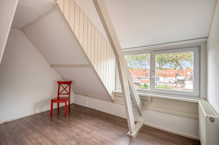 Foto 46 van Bernhardstraat 12