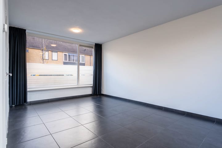 Photo 6 of Dahliastraat 8