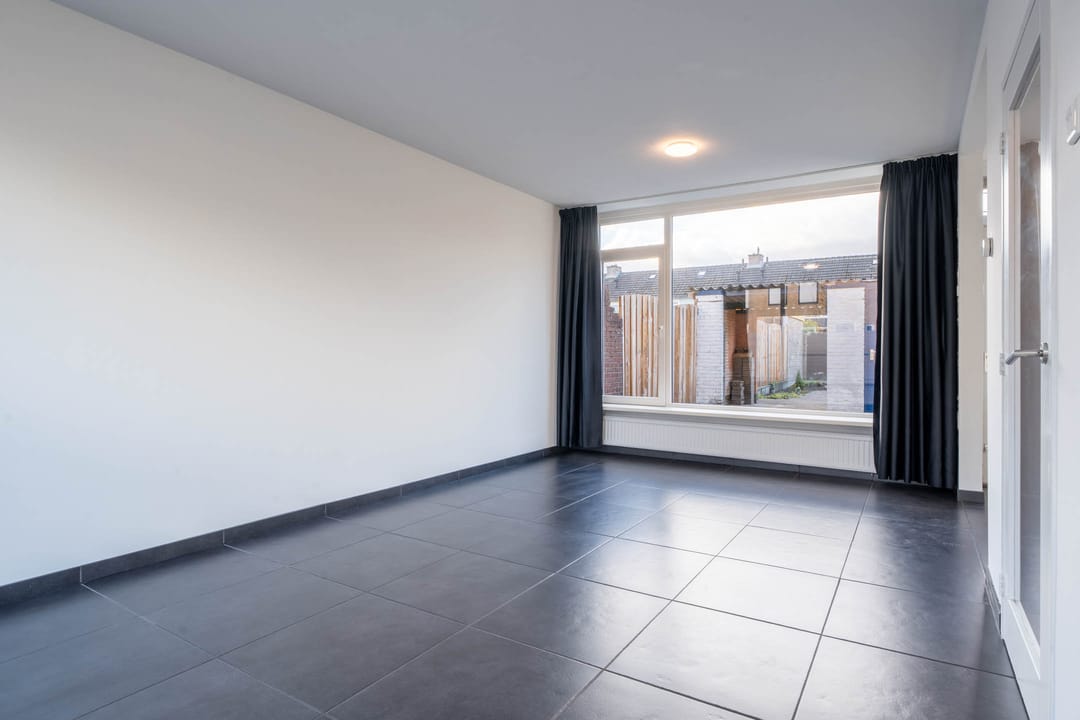 Photo 7 of Dahliastraat 8