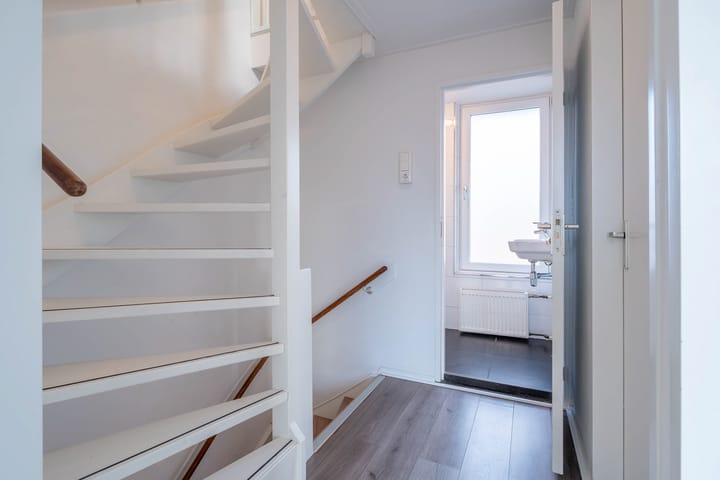 Photo 13 of Dahliastraat 8