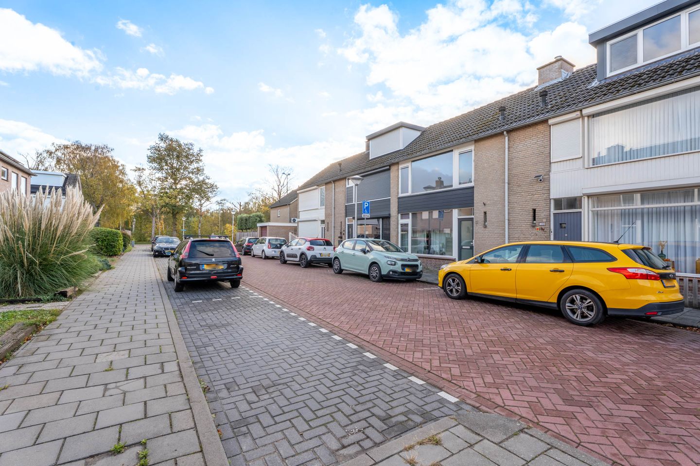 Photo 25 of Dahliastraat 8