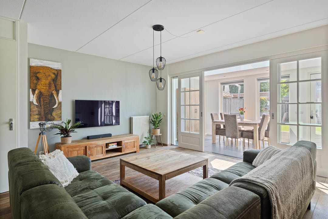 Photo 8 of Bernhardstraat 24