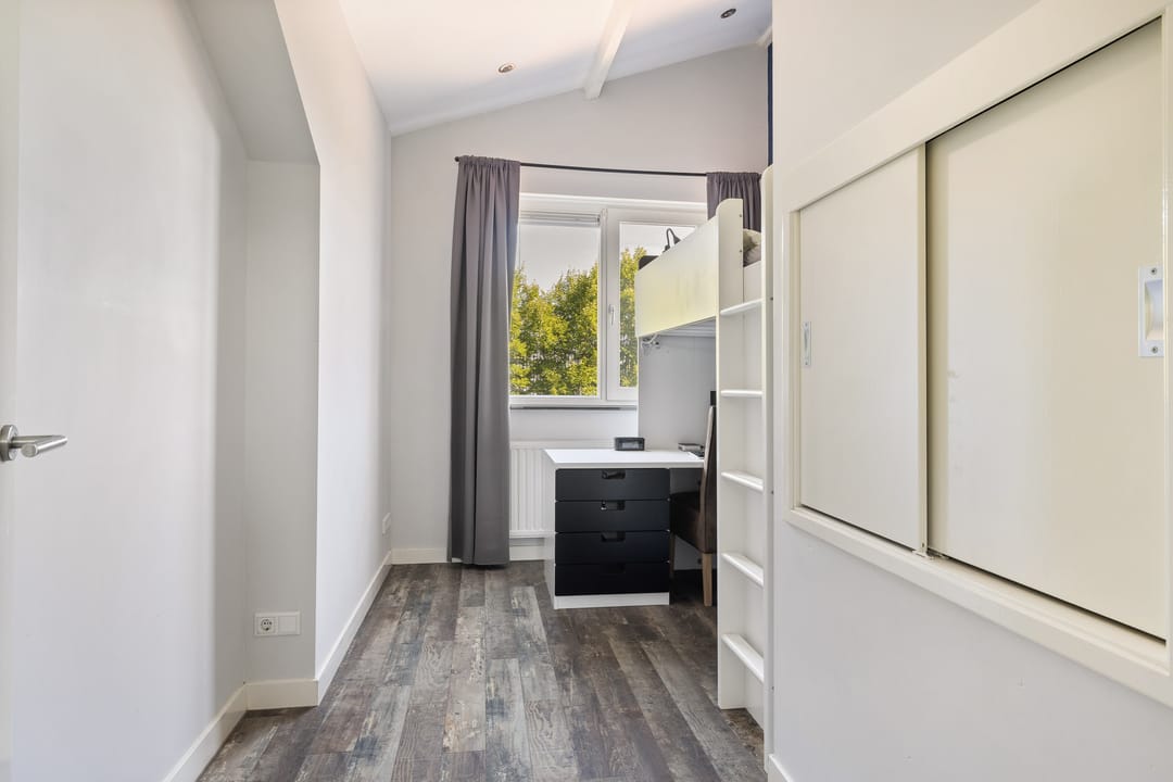 Photo 26 of Bernhardstraat 24