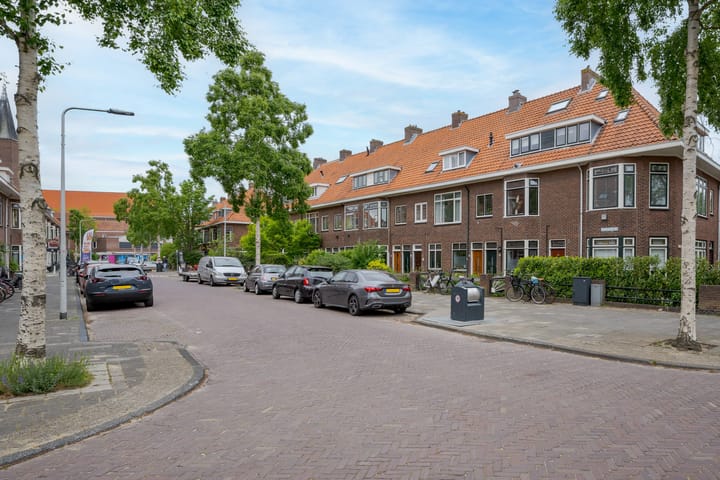 Foto 6 van Van 't Hoffstraat 20-A