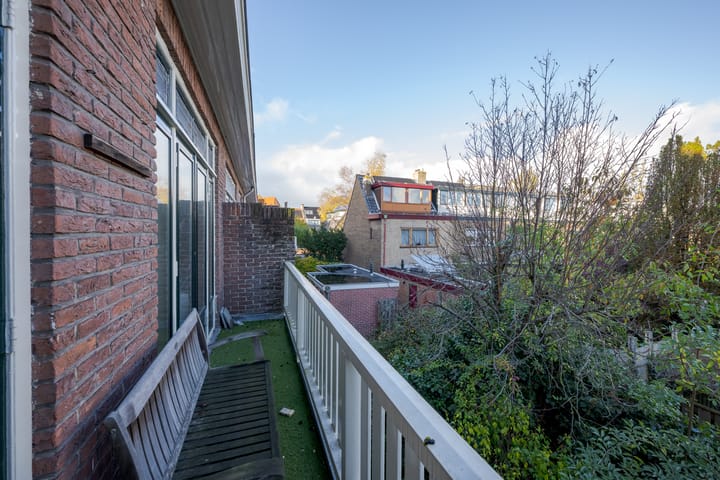 Foto 34 van Van 't Hoffstraat 20-A