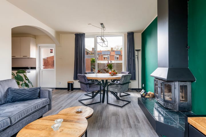 Photo 3 of K.P.van der Veldestraat 33