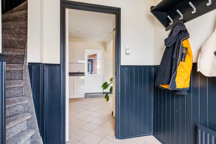 Photo 8 of K.P.van der Veldestraat 33