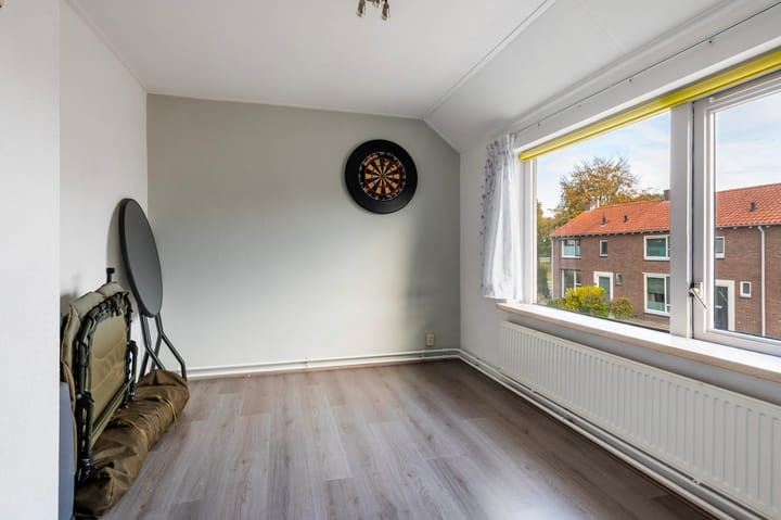 Photo 14 of K.P.van der Veldestraat 33