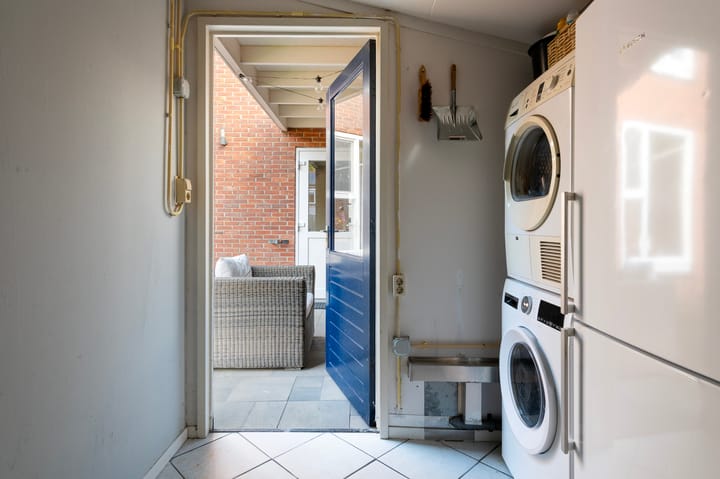 Photo 19 of K.P.van der Veldestraat 33