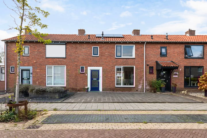 Photo 23 of K.P.van der Veldestraat 33