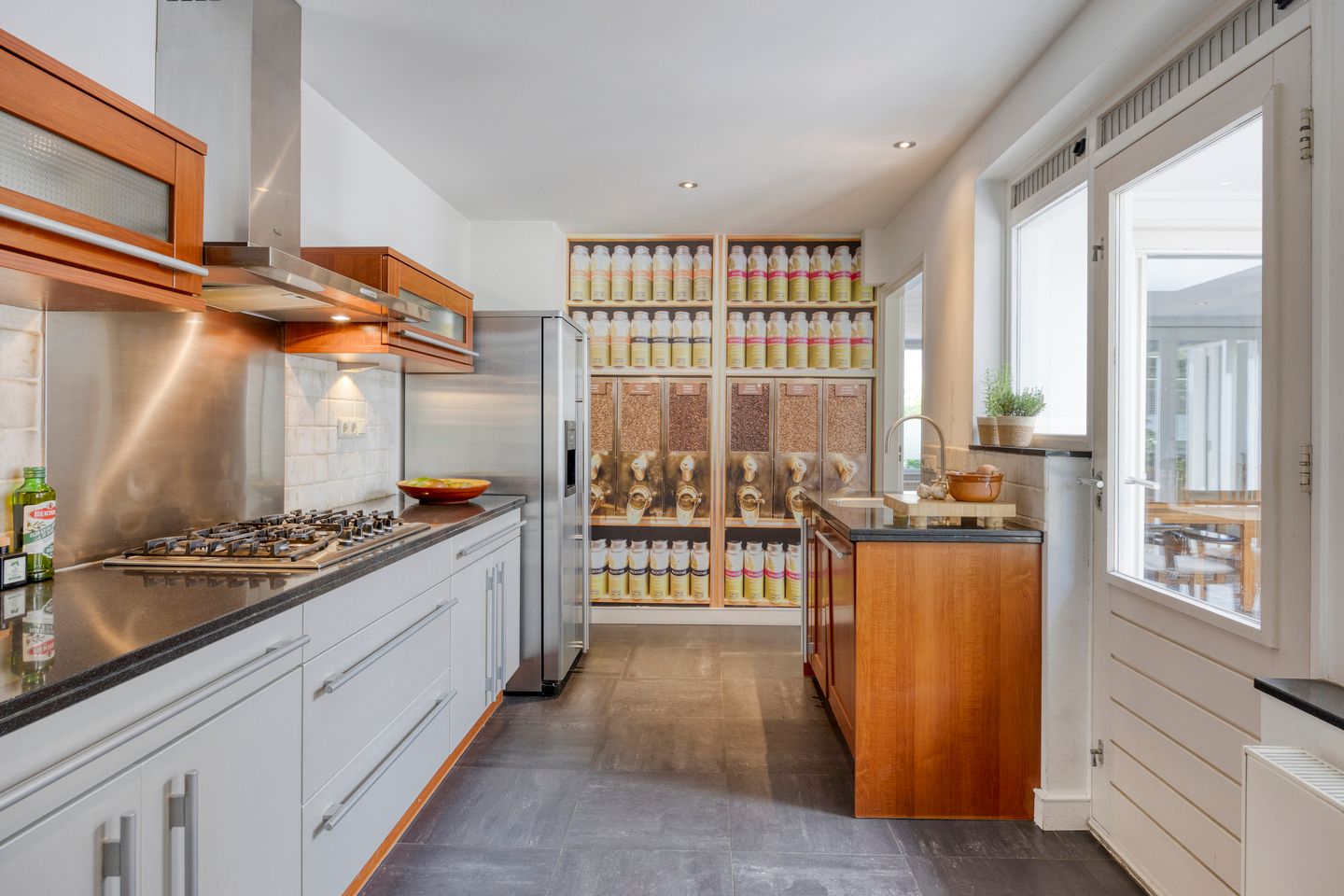 Foto 10 van Weidestraat 60