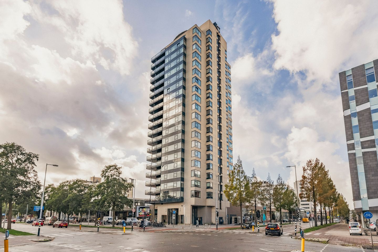 Photo 44 of Van Leijenberghlaan 58