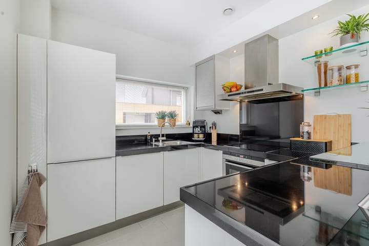 Photo 3 of Troelstrastraat 69