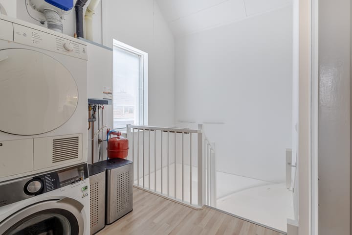 Photo 27 of Troelstrastraat 69