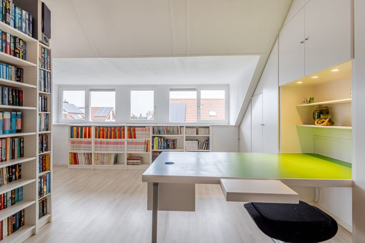 Photo 32 of Troelstrastraat 69