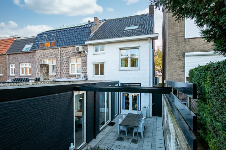 Foto 23 van Weltertuijnstraat 58