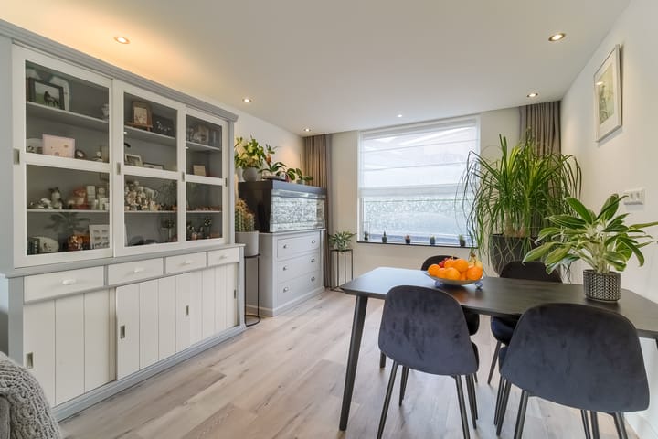 Photo 14 of Graaf Florislaan 5