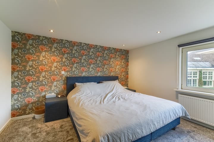 Photo 25 of Graaf Florislaan 5