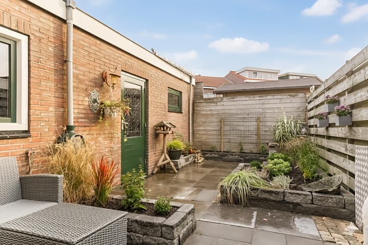 Photo 42 of Graaf Florislaan 5