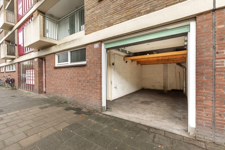 Photo 42 of Eastonstraat 206