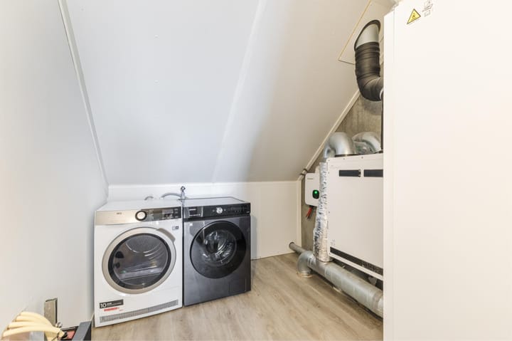 Photo 51 of Arsenaalstraat 19