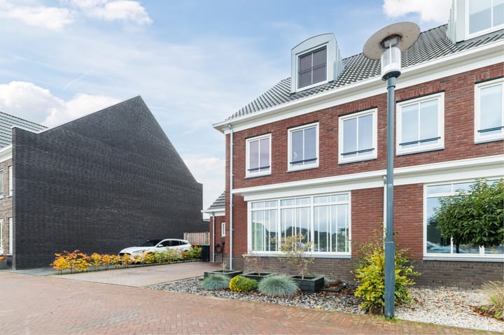 Photo 66 of Arsenaalstraat 19