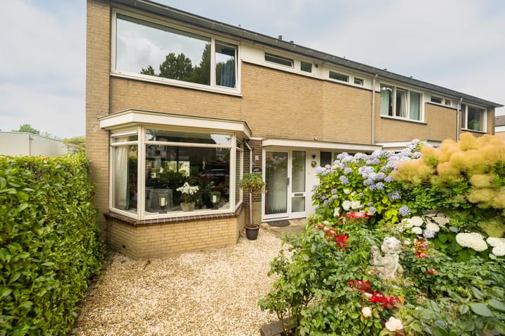 Photo 32 of Raadhuislaan 51