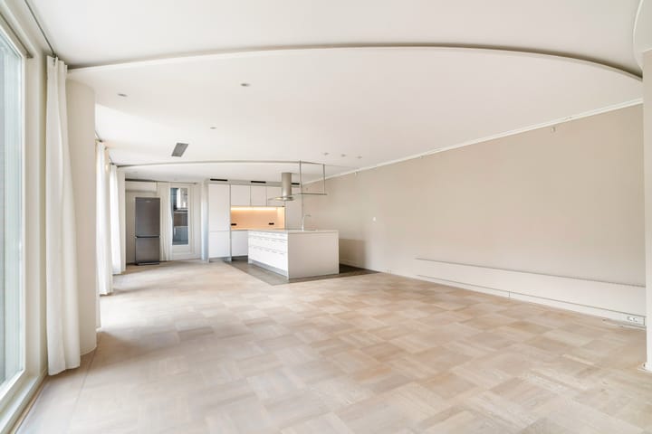 Photo 5 of Laan van Roos en Doorn 37-F