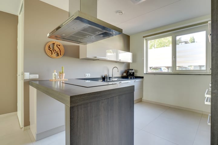 Photo 13 of Derde Oosterparklaan 61