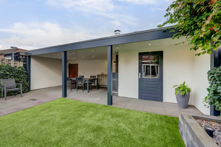 Photo 34 of Onze Lieve Vrouweschutsstraat 19