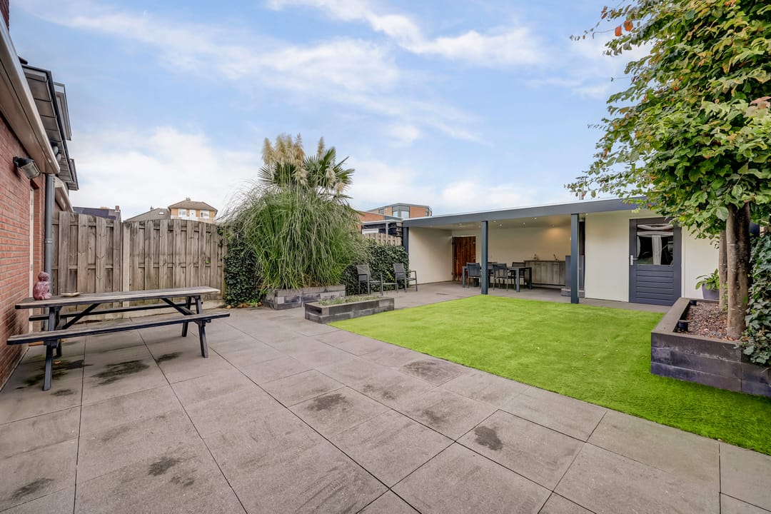 Foto 31 van Onze Lieve Vrouweschutsstraat 19