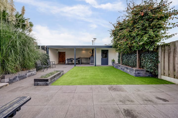 Photo 32 of Onze Lieve Vrouweschutsstraat 19