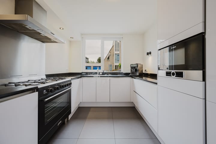 Foto 3 van Annette Versluys-Poelmanstraat 13